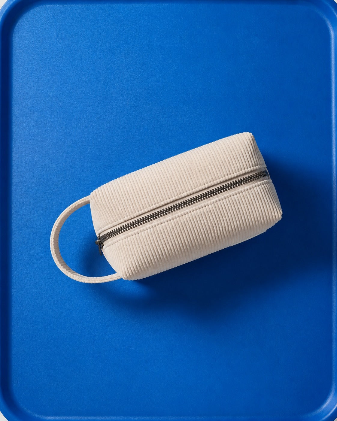 AI-assisted top-view visualization of TREASURE Travel Collection Pouch